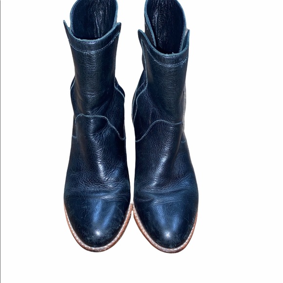 Loeffler Randall size 5 1/2 black leather boots - Picture 5 of 11